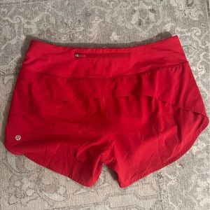 Lulu shorts red
